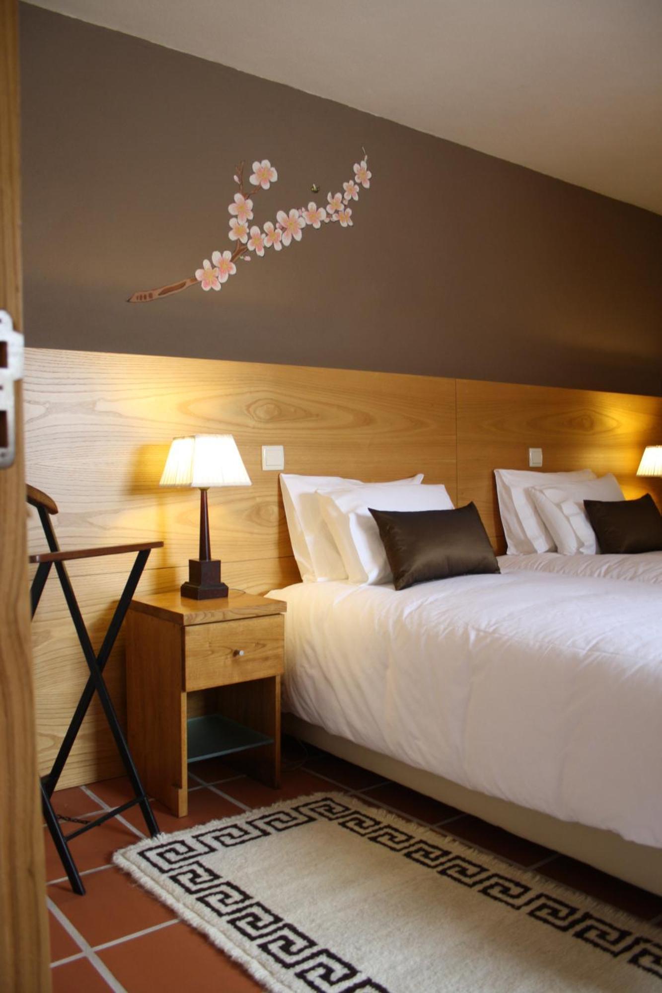 Casa De L Barrio Guest House Picote ภายนอก รูปภาพ